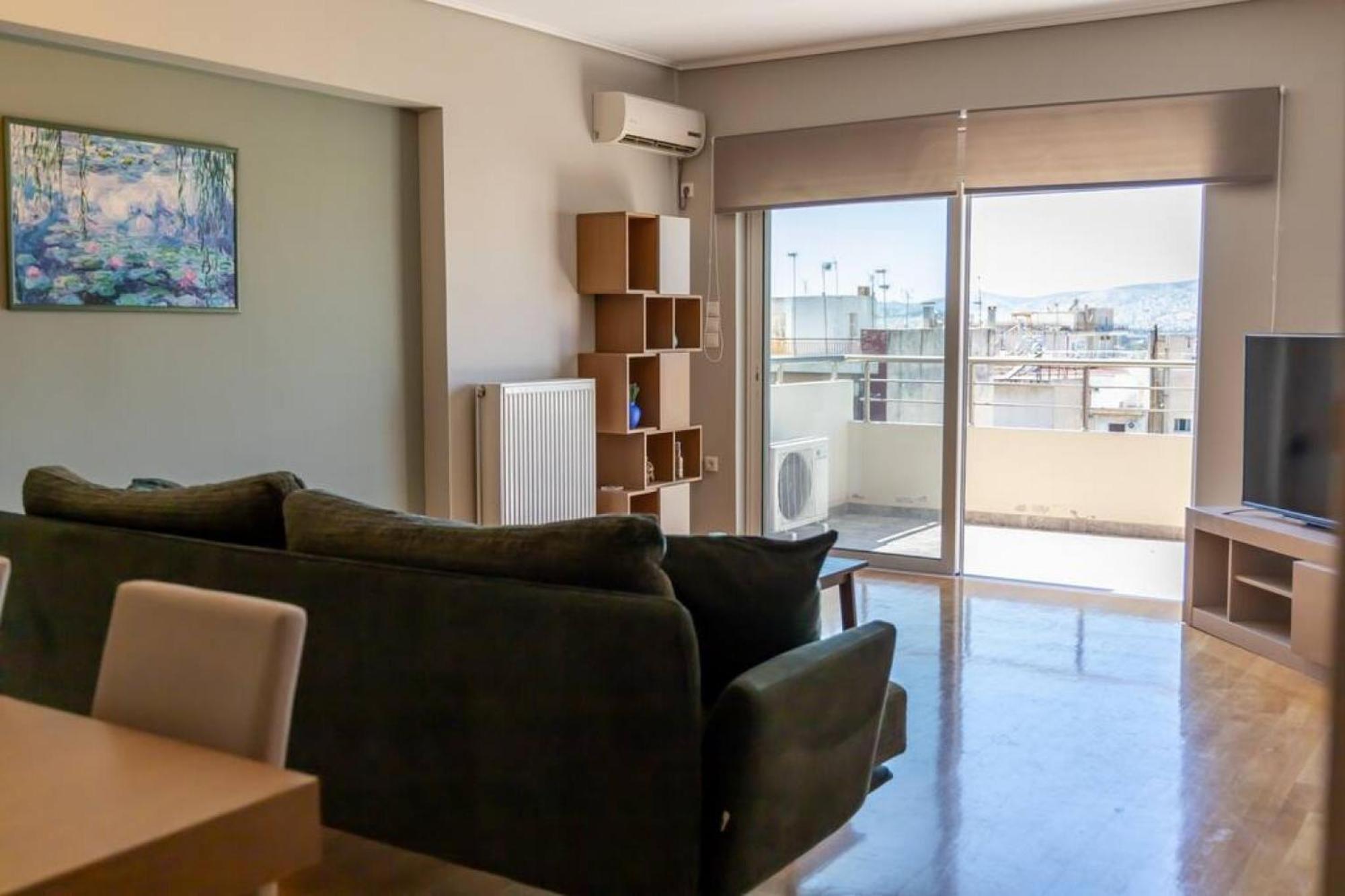 Petralona dazzling top floor 1BD/AP Atene Esterno foto