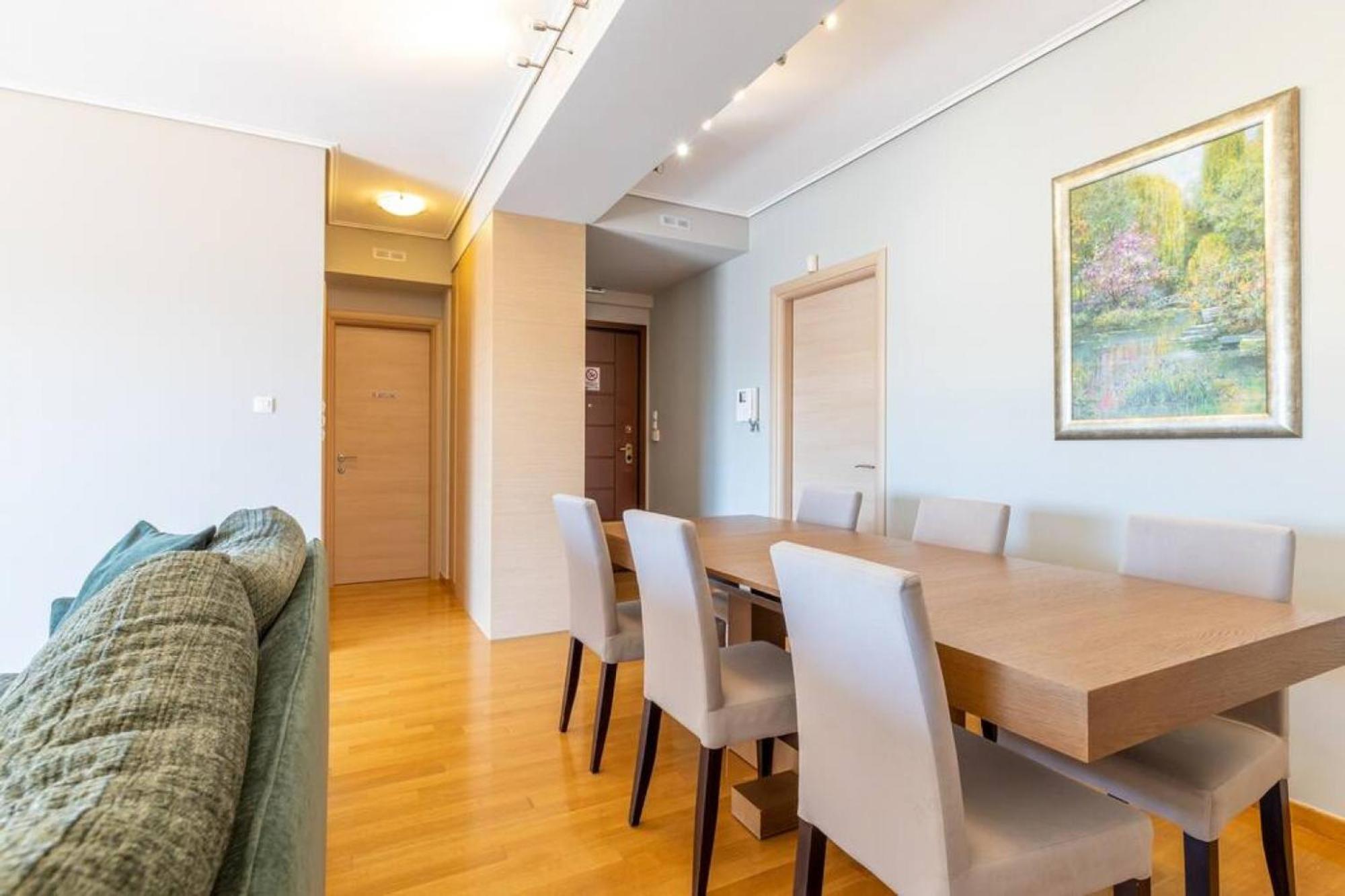 Petralona dazzling top floor 1BD/AP Atene Esterno foto